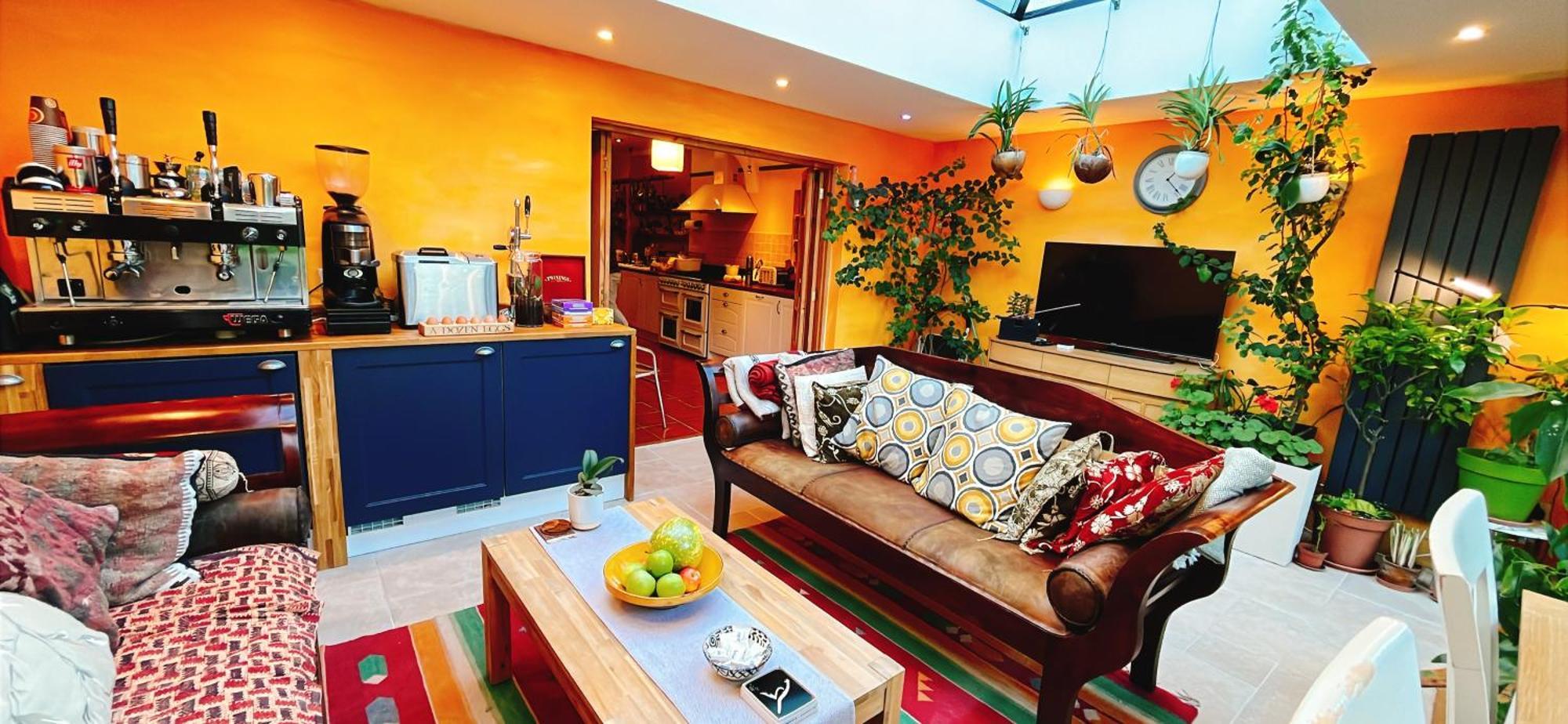 Funky Urban Jungle Bed & Breakfast Cardiff Ngoại thất bức ảnh